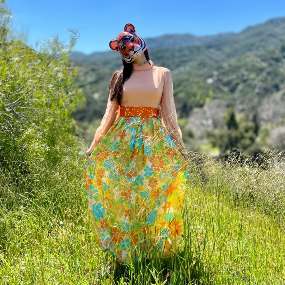 VINTAGE Spring dress! - Picture 2 of 4